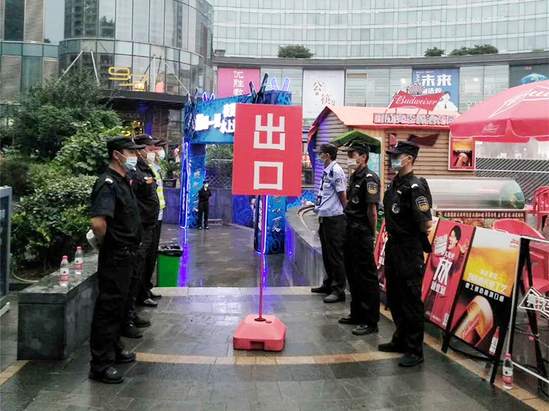 解鎖夜攤經濟 保安公司全力護航昆山水上夜市.jpg