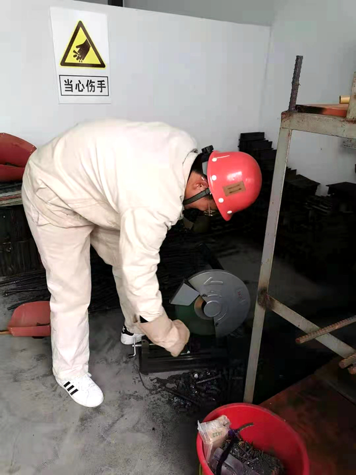 安保公司組織開展建筑焊工復訓活動 (2).jpg