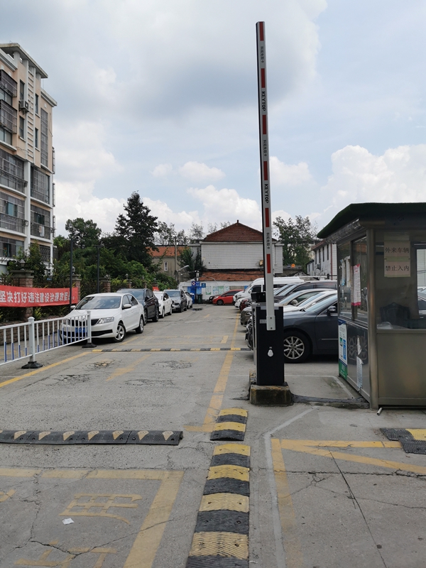 安保公司改造社區停車場 解決居民停車難題.jpg